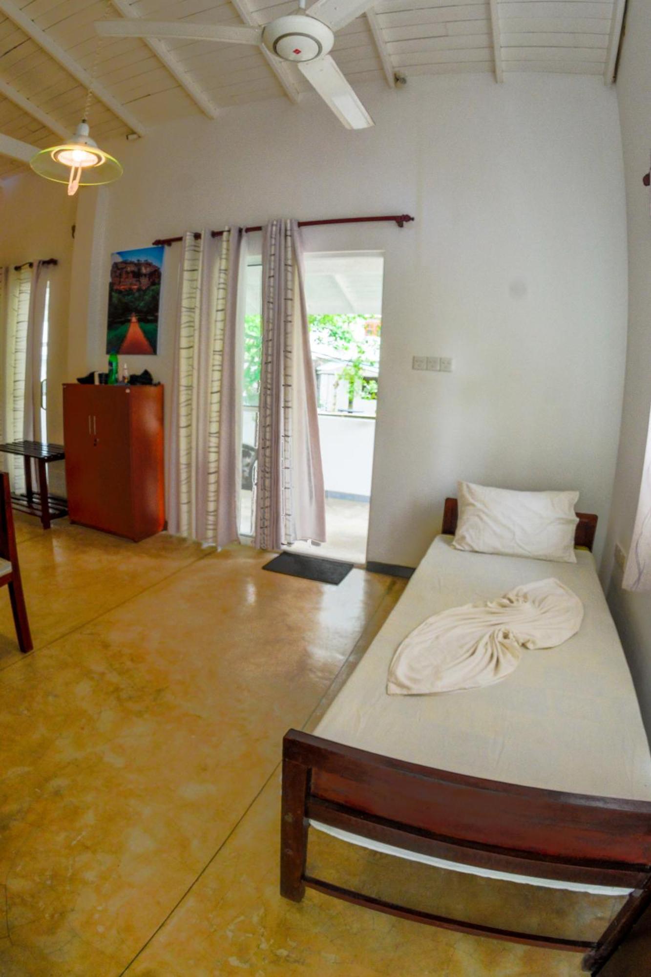Palm Garden Guest House Galle Kültér fotó